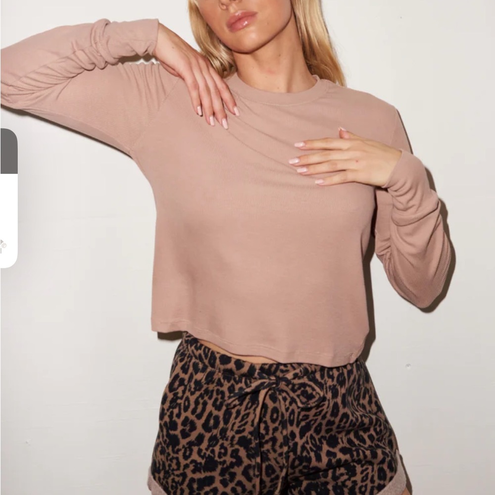 LNA long sleeved ribbed crew in nude